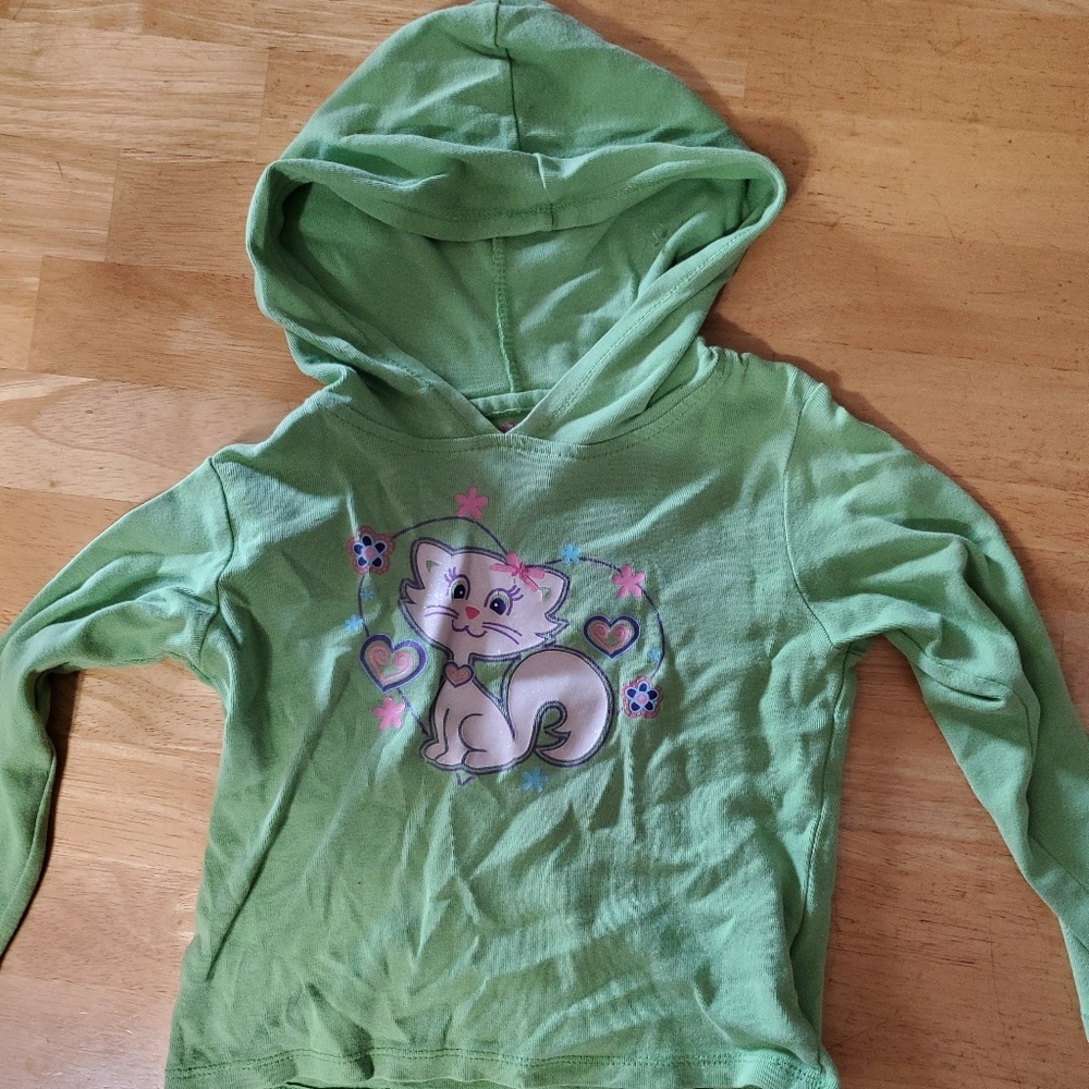Hooded long sleeve shirt